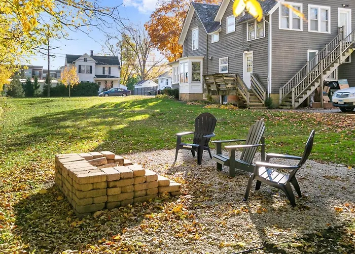 Apartamento Charming 2 Bedroom Steps To Downtown Near Naval Base Libertyville